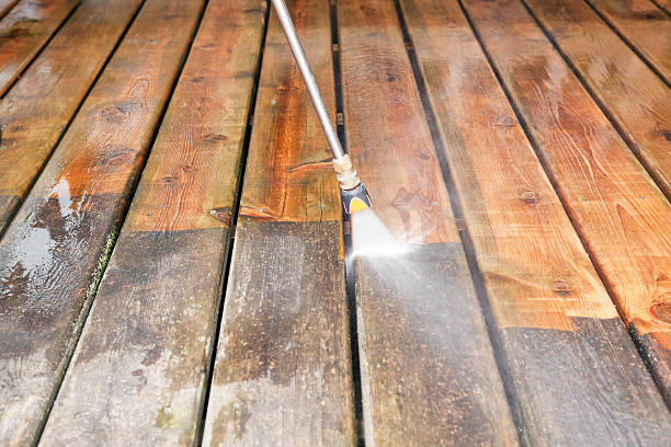 Best Oil and Grease Removal from Surfaces in Red Wing, MN
